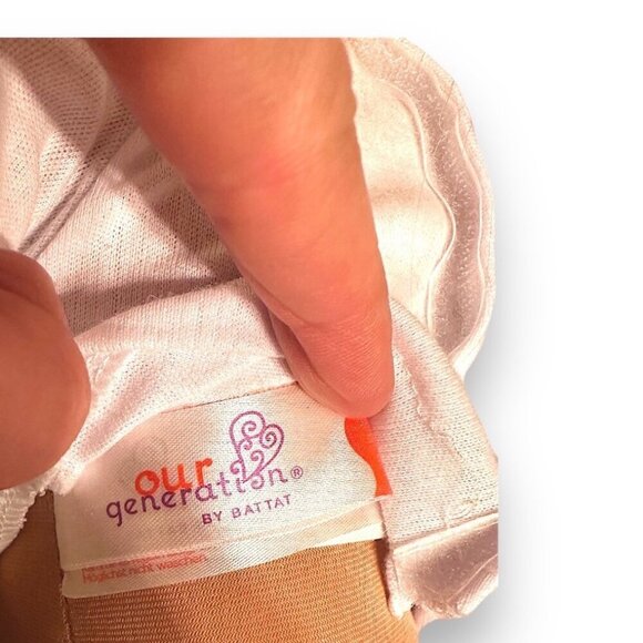 Phoebe Hair Grow Doll and Clothes Set 2 Tops 2 Skirts Sneakers Sandals Bracelet - Picture 16 of 16